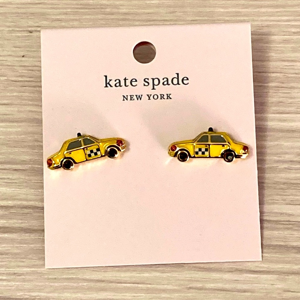 NWT Kate Spade Ma Cherie Stud Earrings TAXI